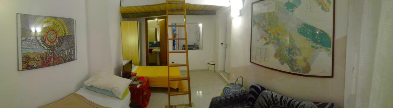 Buonanotte & Buongiorno Guesthouse Neapel Exteriör bild